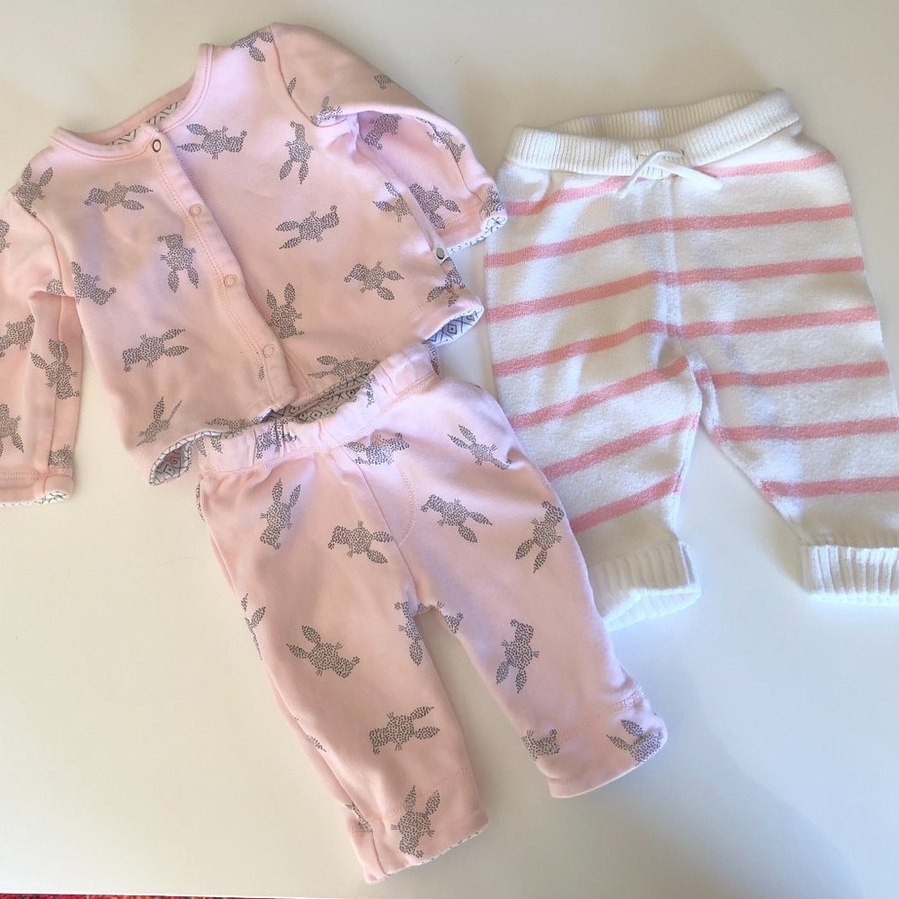 OshKosh Lot of 3 Pants Leggings Top Reversible Infant Baby Striped Bunny Print
